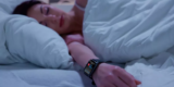 How Do Smartwatches Track Your Sleep Patterns?